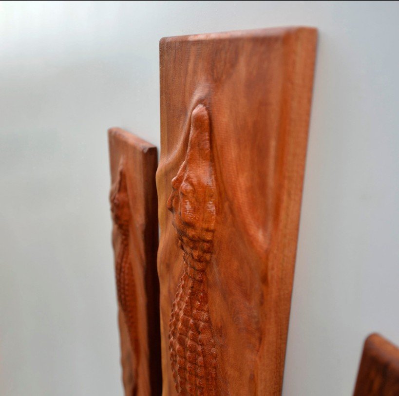 Large Size Crocodile Wood Sculpture