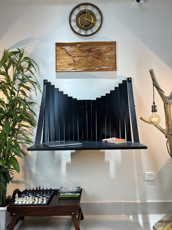 AAA Wall Flow Desk