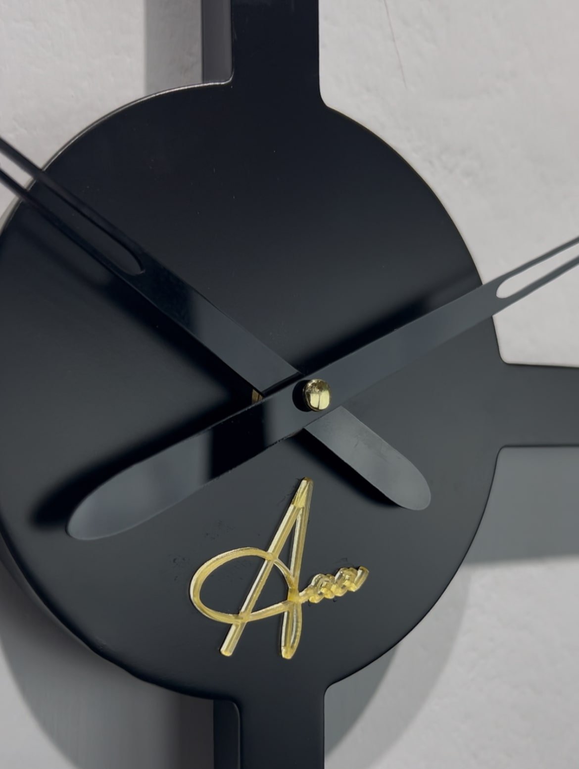Tempora Wall Clock