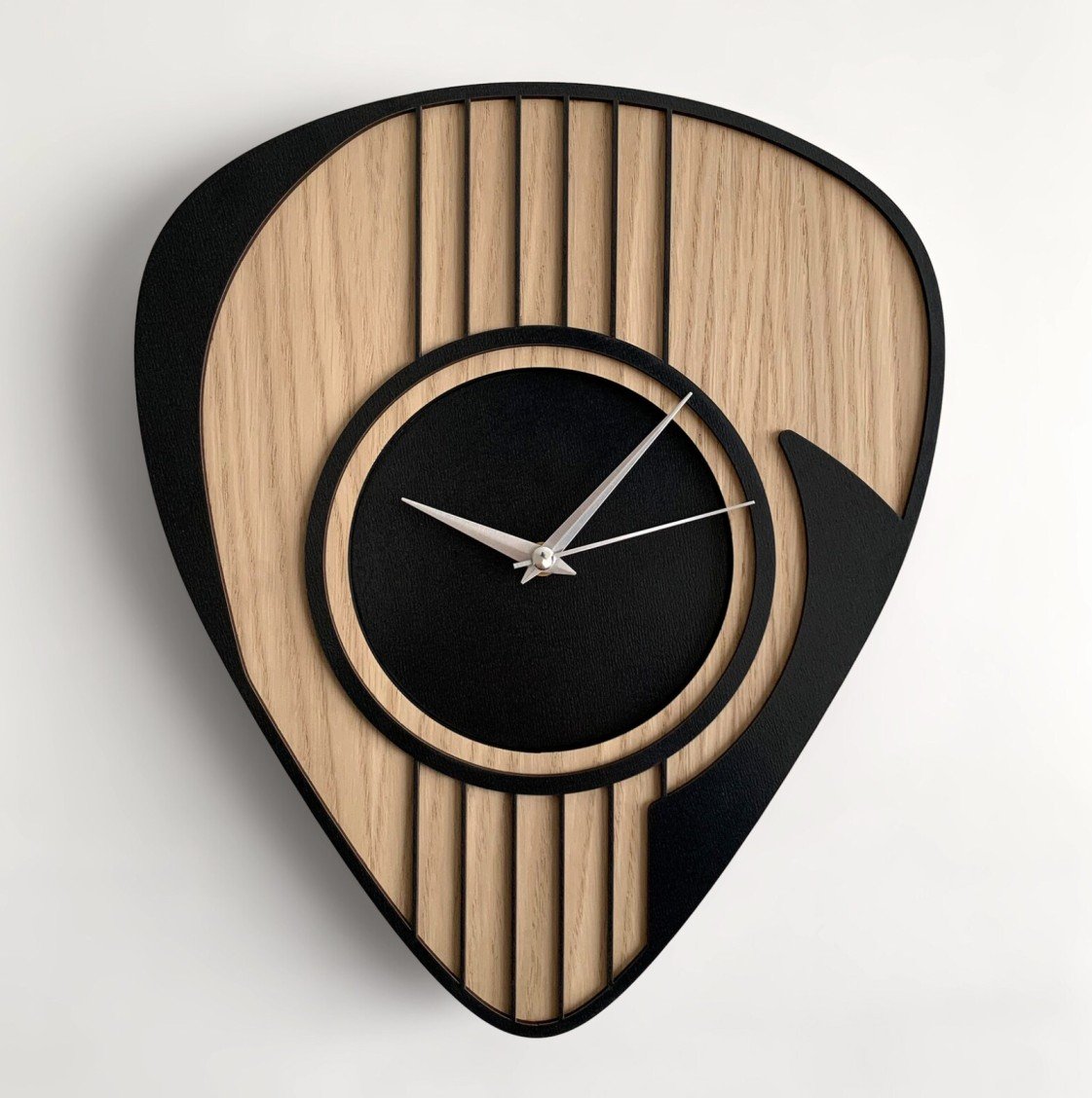 Pik Wall Clock