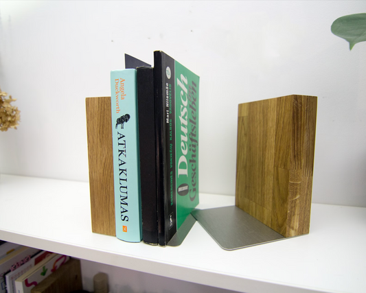Wooden bookends (Sim)